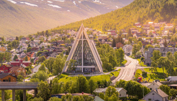 Top Countries to Save for a UK House Deposit - Norway