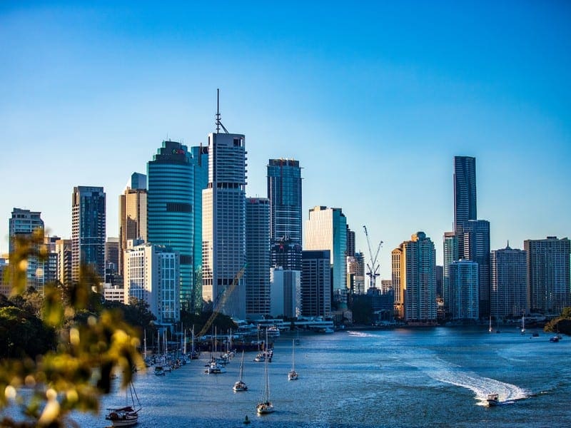 Brisbane cityscape. Moving to Brisbane. Best places for professionals.