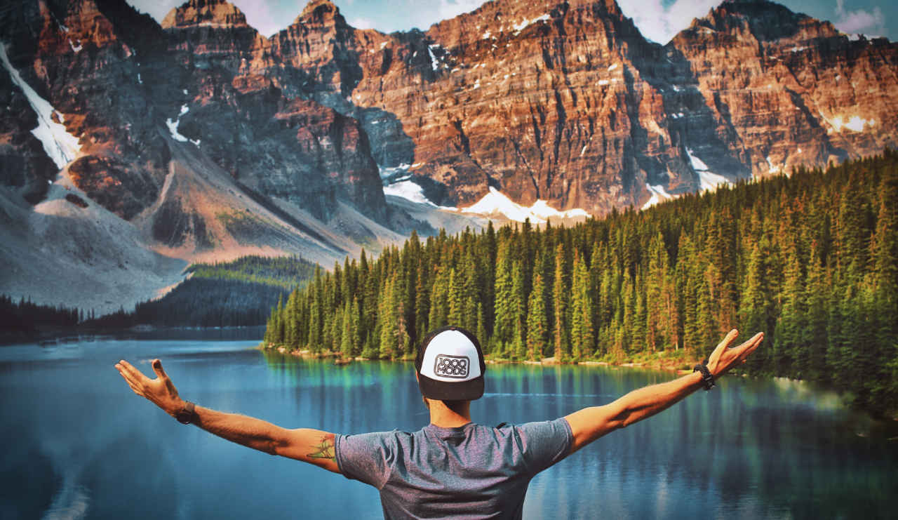 Moving to Canada - The Definitive Guide | 1st Move Blog