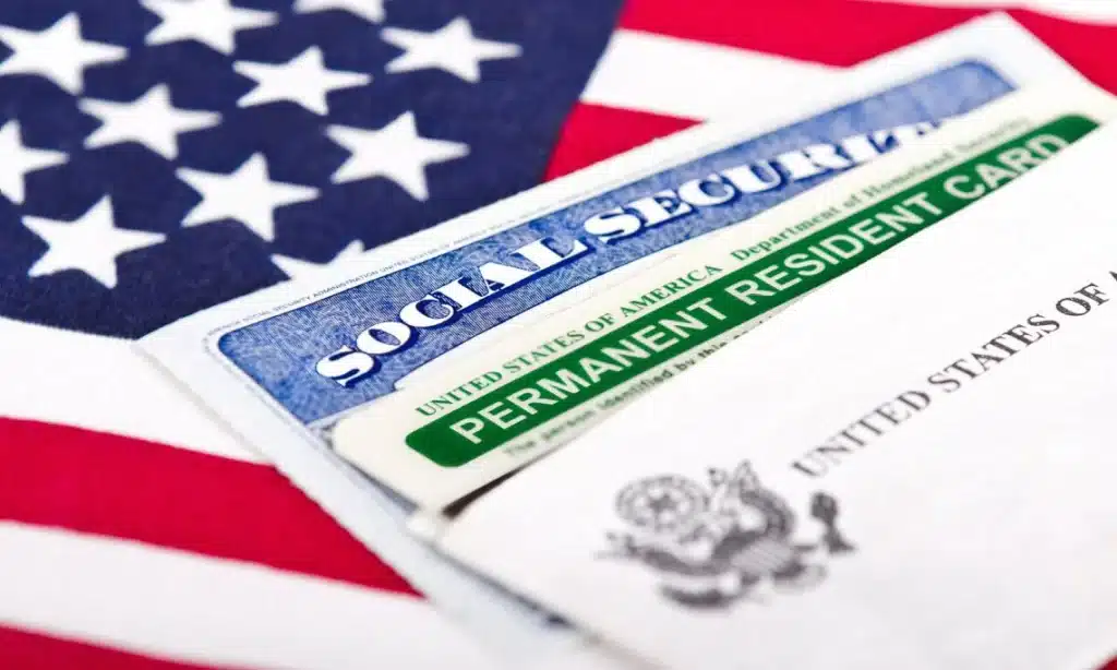 What is the US Diversity Visa Program / Green Card Lottery?