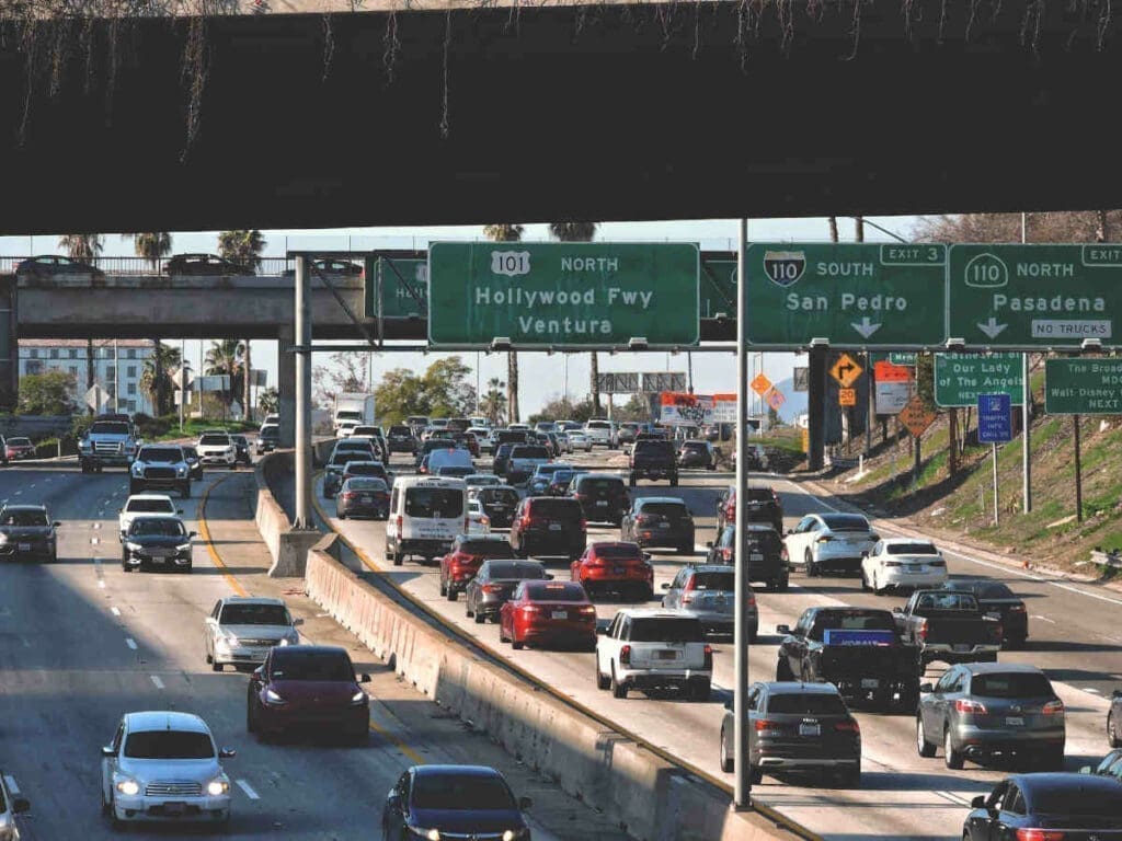 Traffic jam in LA - Moving to Los Angeles