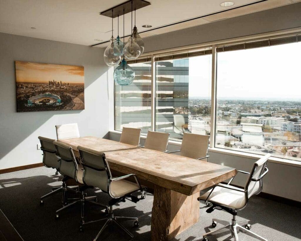 Office in Los Angeles - Moving to Los Angeles