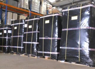 Moving overseas with palletised shipping
