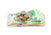 how much does it cost to move to south africa from uk